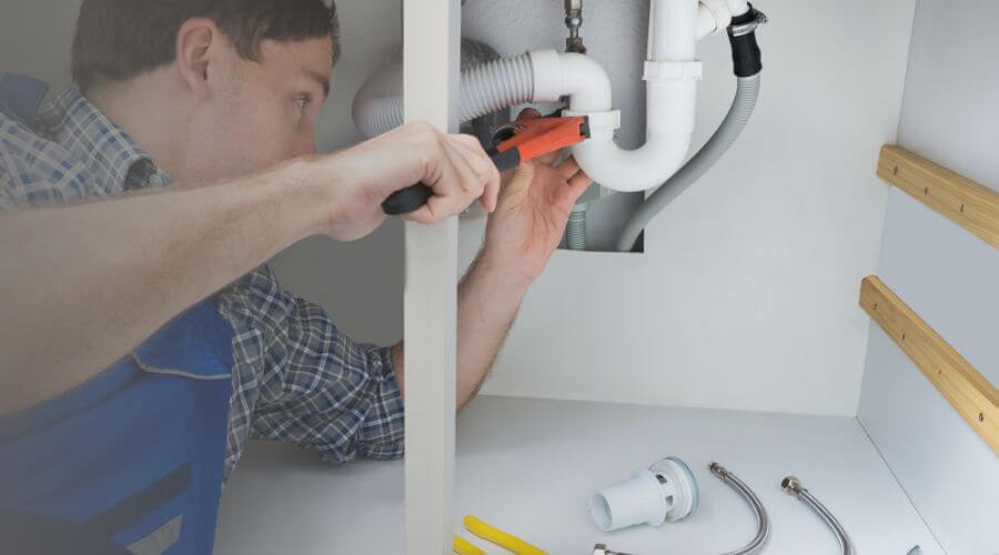 Expert burst pipe repair services in Honomu, HI